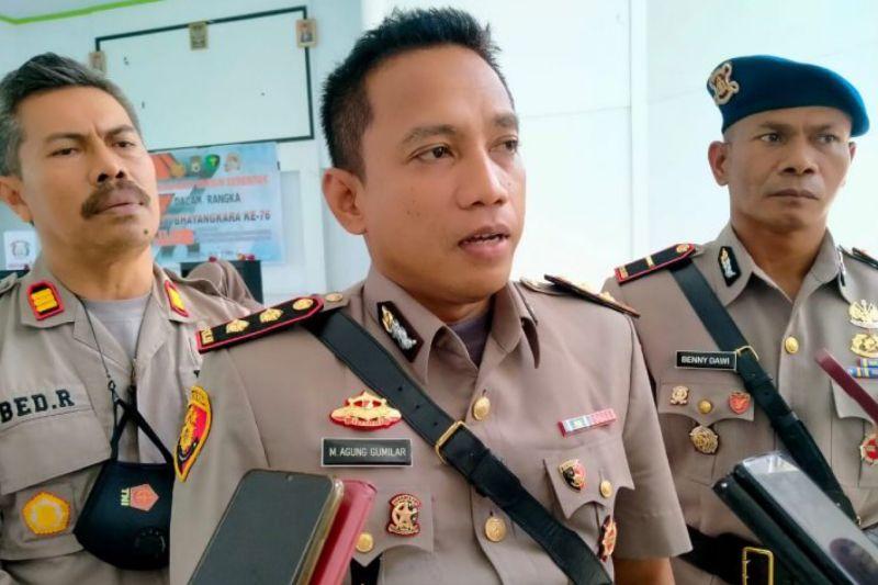 Polisi Tetapkan Kepsek Penganiaya Siswa SMK 2 Buru Selatan jadi Tersangka!
