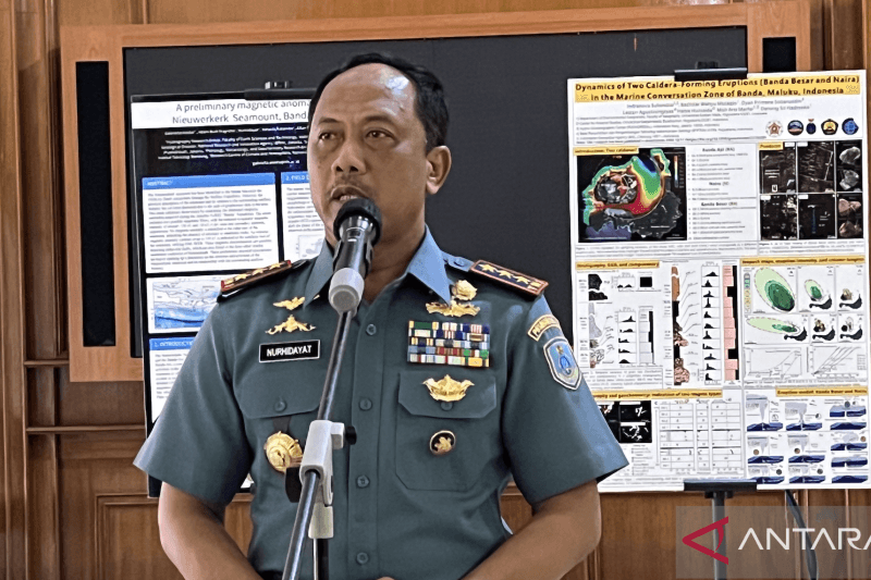 TNI AL Temukan 29 Gunung Aktif Bawah Laut di Flores