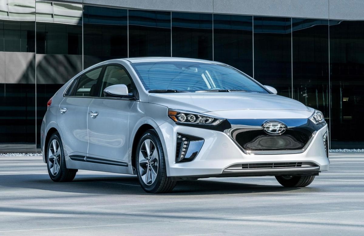 Selamat Tinggal, Hyundai Suntik Mati Ioniq Sedan