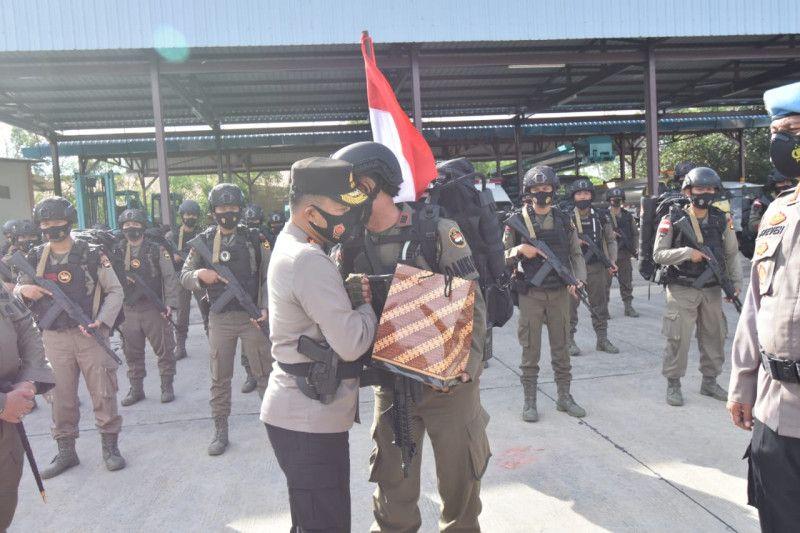 Siap Tempur, 103 Personel Brimob Polda Kepri Dikirim ke Papua