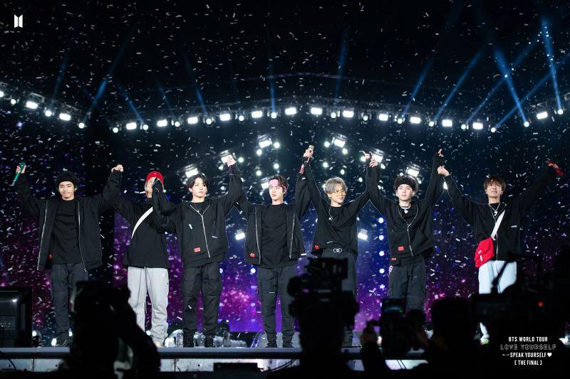BTS Juara Bertahan di American Music Awards Selama 5 tahun Berturut-turut