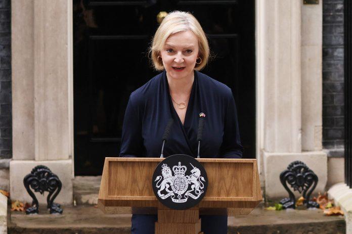 Liz Truss Mendadak Mundur Usai Menjabat jadi PM Inggris selama 45 Hari, Ada Apa?