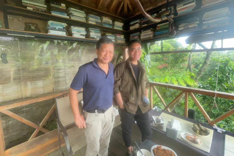 Gibran usai Kunjungi Rocky Gerung: Tak Ada Lagi Istilah "Cebong" dan "Kampret"