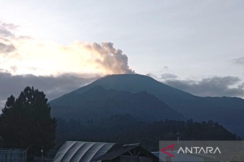 Mahasiswa Unsoed Hipotermia hingga Meninggal saat Mendaki Gunung Slamet