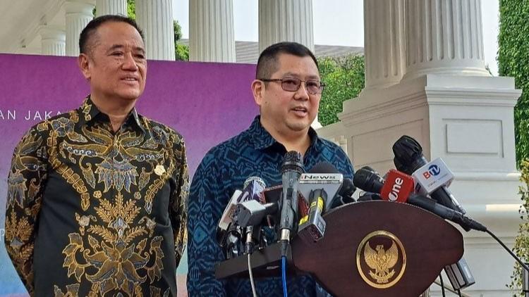 'Karpet Merah' HT Jabat Menkominfo Gantikan Johnny G Plate?