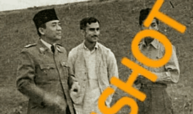Foto Soekarno bersama Jenderal Soedirman dan Ayah Habib Rizieq Shihab, Cek Faktanya