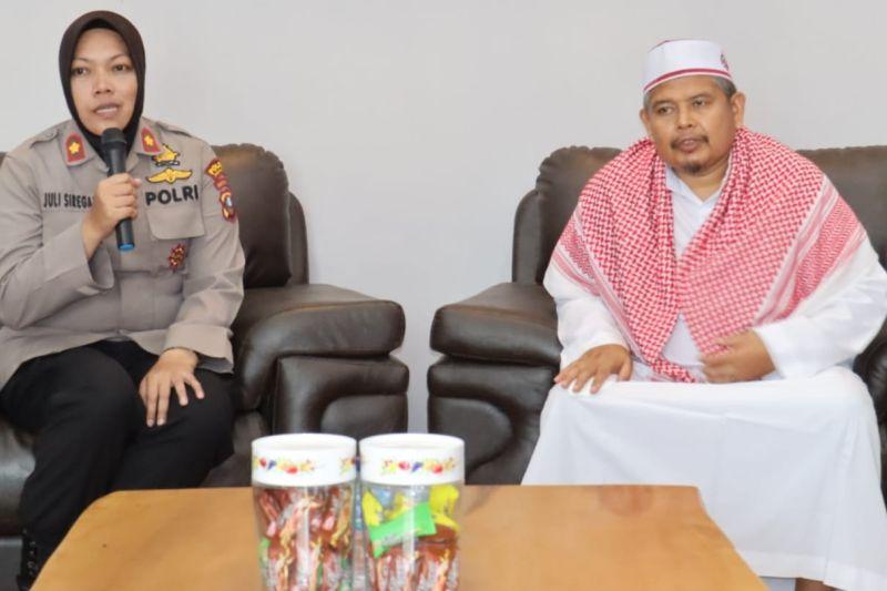 Pesan MUI untuk TikTokers yang Gemar Pamer Payudara