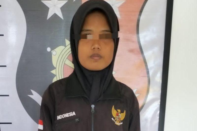 Polisi Tangkap Polwan Gadungan yang Tipu Warga di Paluta