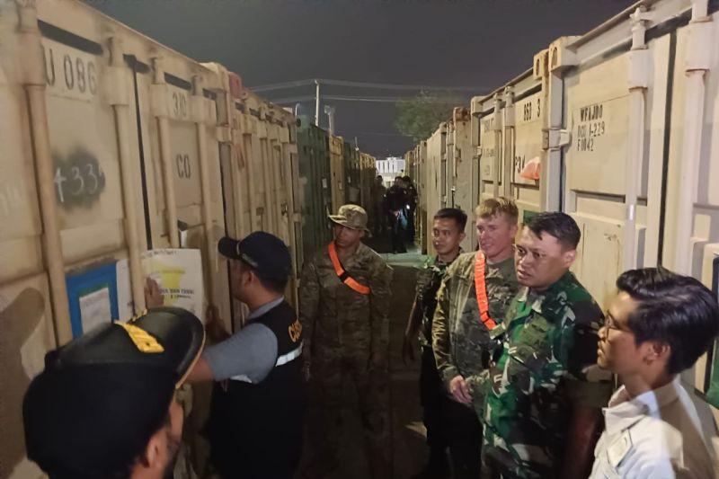 Geger Temuan Satu Kontainer Senjata US Army Tak Berizin di Pelabuhan Panjang Lampung, TNI Buka Suara