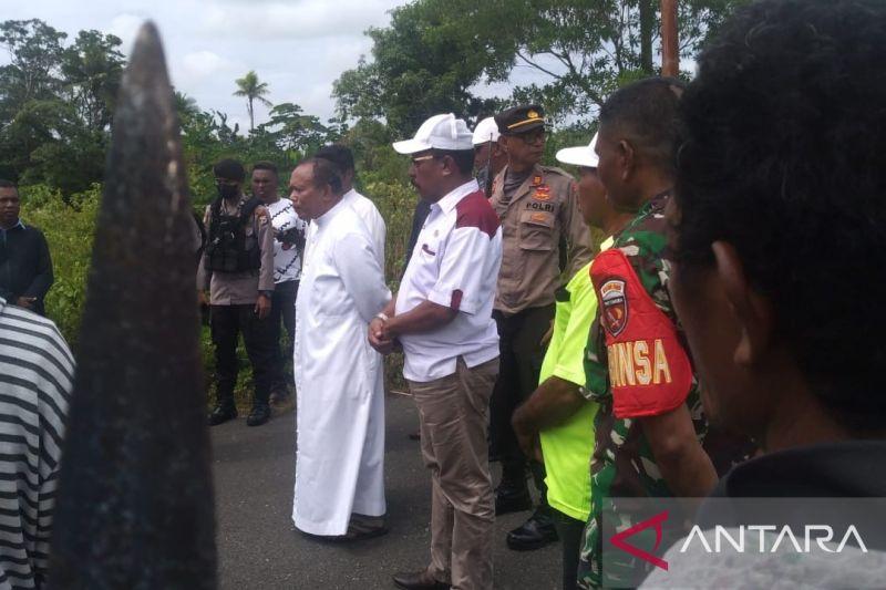 Puluhan Aparat Gabungan Berjaga-jaga Antisipasi Bentrok Susulan Antarwarga di Maluku Utara
