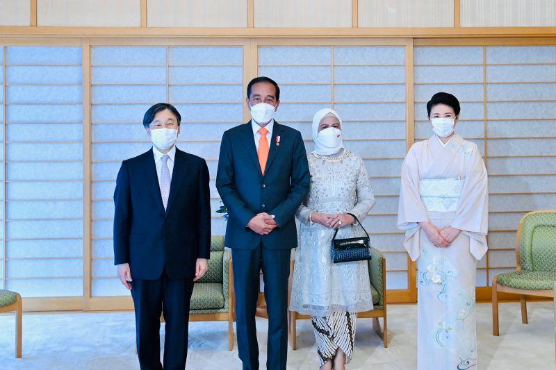 Jokowi-Iriana Kunjungi Kaisar Naruhito-Permaisuri Masako di Istana Kekaisaran Jepang
