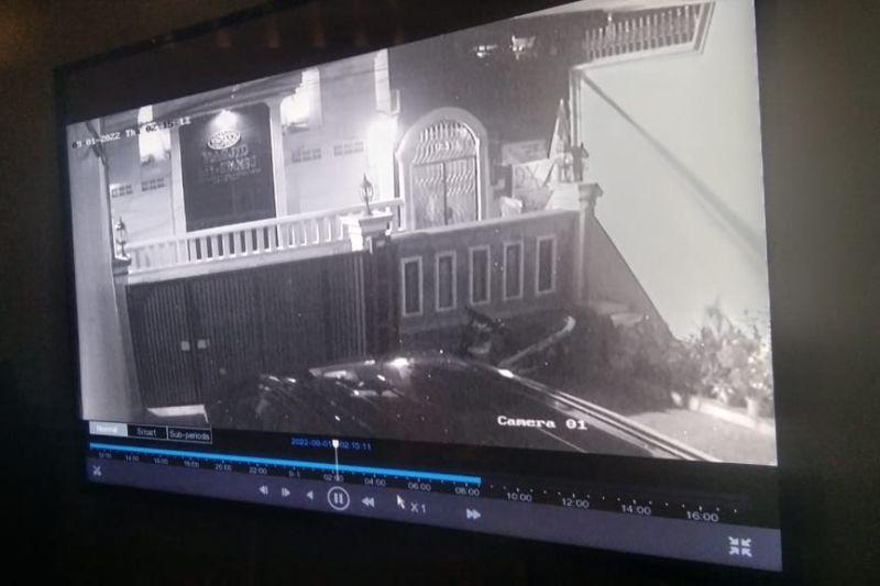 Polisi Kejar Pelaku yang Bacok Pria di Dekat Masjid di Matraman