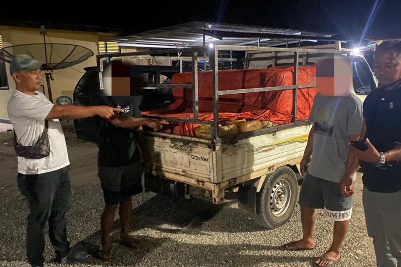 2 Orang Penimbun BBM Ditangkap Polisi di Sumbar