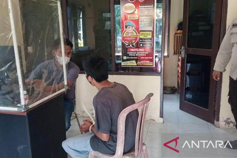 Polisi Tangkap Pemuda yang Hajar Kepala Ibu Kandung dengan Balok di Bengkulu