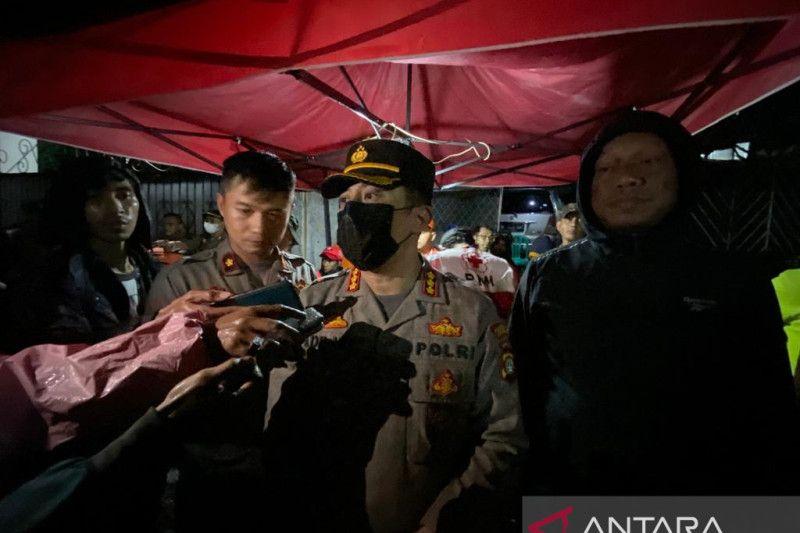 Polres Jaksel Sisir Lokasi Ambruknya Tembok MTsN 19 Pondok Labu yang Tewaskan 3 Siswa