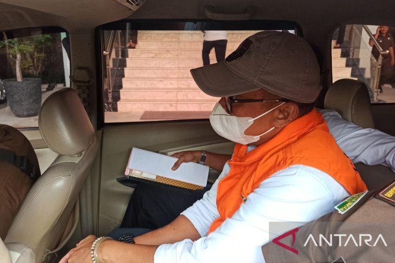Surya Darmawan Kasus RSUD Bangkinang Serahkan Diri Ke Kejati Riau