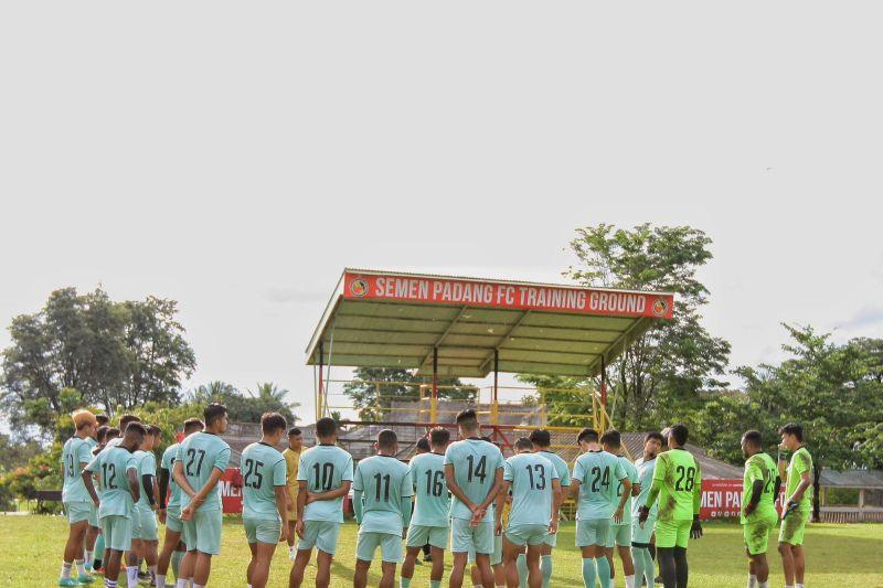 Ada Isu Pertandingan tanpa Penonton, Semen Padang Teriak