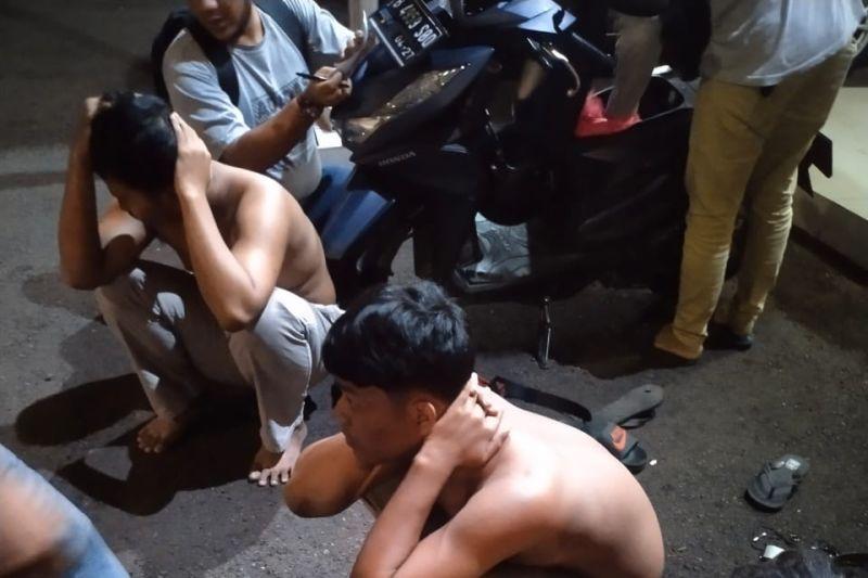 Polsek Pancoran Tangkap Tiga Remaja yang hendak Tawuran, Klewang dan Stik Golf Disita
