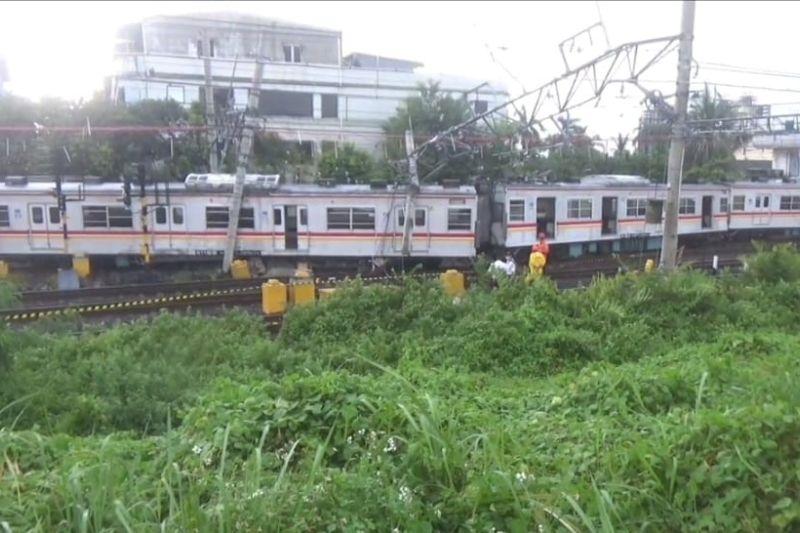 Kereta Anjlok di Kampung Bandan, Tiga Gerbong KRL Terkena Imbasnya