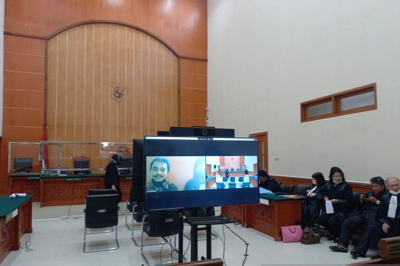 Sidang Pembacaan Tuntutan terhadap Roy Suryo dalam Kasus Meme Stupa Ditunda