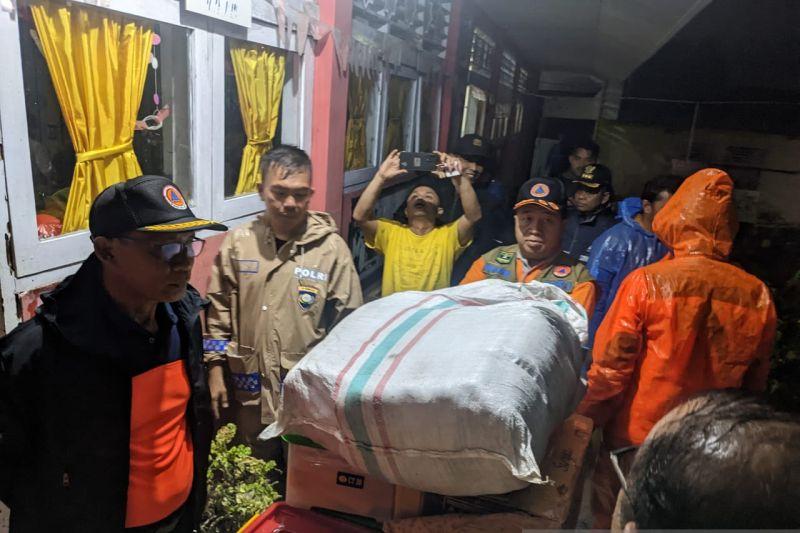 Banjir dan Longsor di Padang Pariaman, 2 Orang Tewas