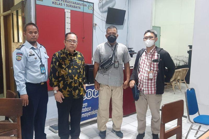 Mantan Hakim Itong di Pindahkan oleh Jaksa KPK ke Lapas Isolasi