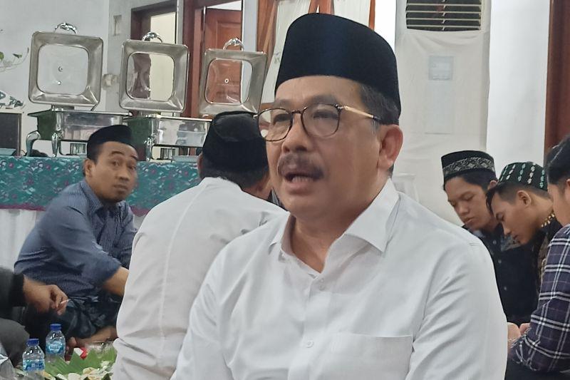 Viral Meme Stupa Mirip Jokowi, Wamenag: Simbol Agama Jangan jadi Bahan Olokan