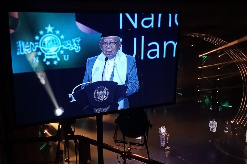 Perayaan HUT Ke-100, Wapres Ma'ruf Amin Terima Penghargaan dari NU