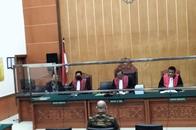 Dakwaan Teddy Minahasa: Sempat Minta Anak Buah Jual Sabu di Riau