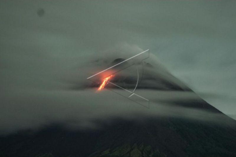 Rabu Ini, Gunung Merapi Telah Luncurkan Lava Pijar Lima Kali Setinggi 1,2 Km