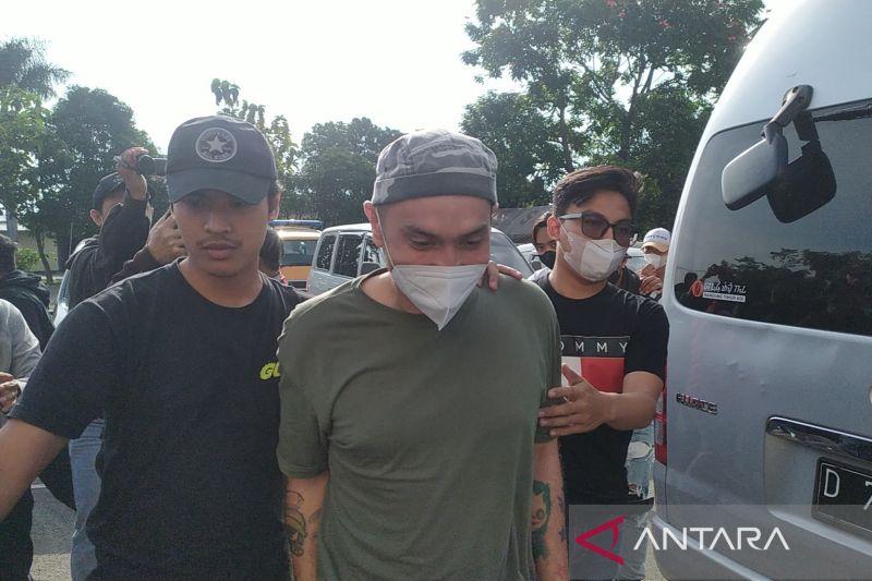 Gary Iskak Masih Terbaring di RS usai Ditangkap atas Kasus Narkoba, Polisi: Cuma Kelelahan Aja