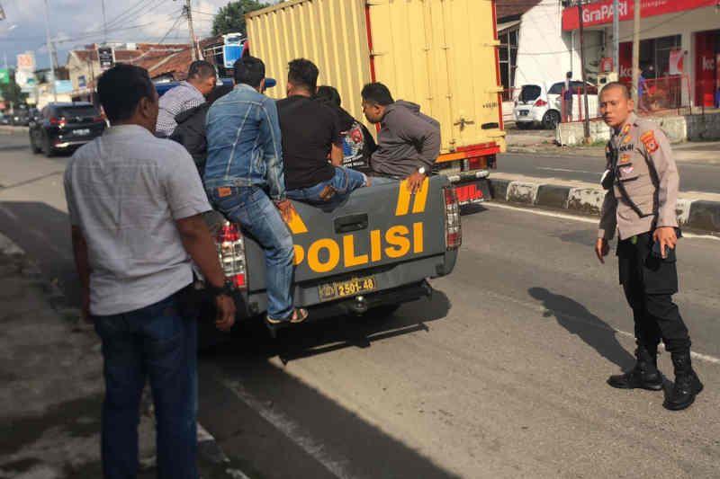 Sembilan Debt Collector di Majalengka Ditangkap, Polisi Sita Enam Sepeda Motor