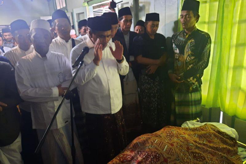 KH Dimyati Rois Meninggal Dunia, Wagub Jateng: Saya Bersaksi Beliau Ahli Surga