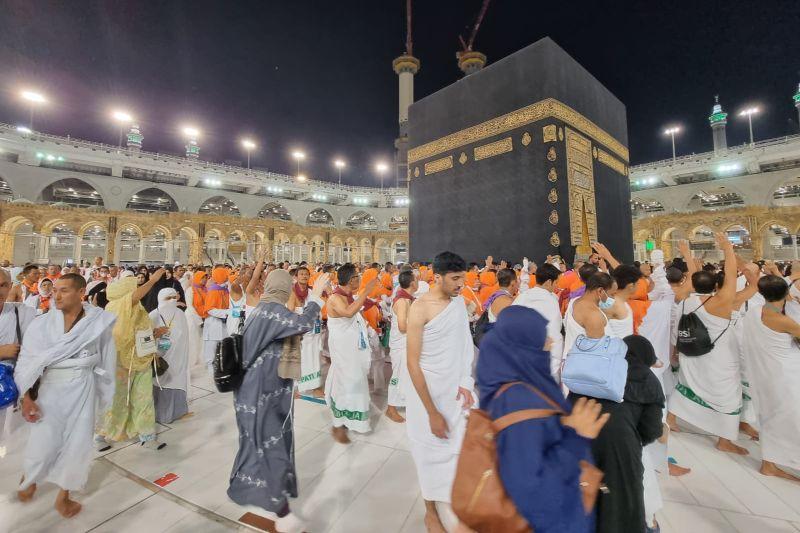 Diduga Salah Paham! WNI di Makkah Ditangkap karena Terpegang Payudara Jemaah Lebanon
