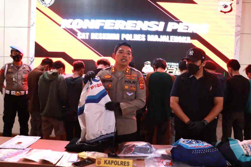 Pukul dan Setrum 3 Anak di Bawah Umur, 10 Anggota Geng Motor di Majalengka Ditangkap!