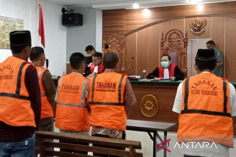 Enam Penambang Emas Ilegal di Manokwari Divonis 6 Bulan Penjara
