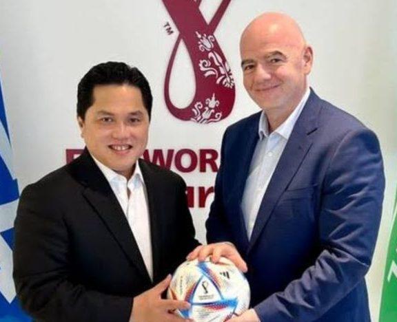 Mendag Zulhas: Saya Percaya Erick Thohir bakal Bawa Sepak Bola Indonesia Lebih Baik