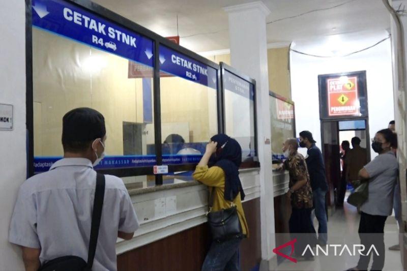 Terbukti Gelapkan Pajak, Pegawai Honorer Samsat Makassar Kena Sanksi Pecat!