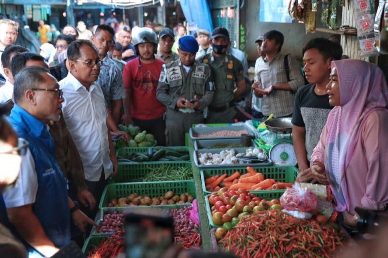 Mendag Zulhas Sebut Harga Pangan di Makassar Lebih Murah Dibanding di Pulau Jawa
