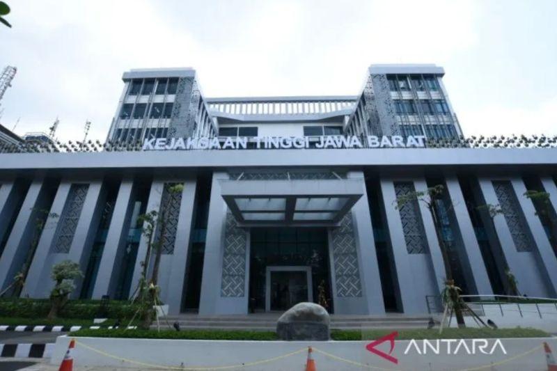 Terjerat Kasus Penipuan, Mantan Ketua DPRD Jabar Irfan Suryanagara Ditahan di Rutan Kebon Waru