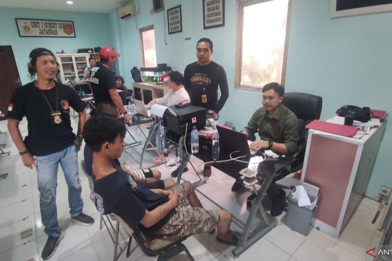 Aparat Tangkap Dua Tersangka Pemalakan Wisatawan di Jembatan Ampera Palembang