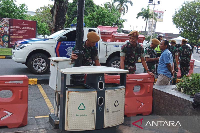 Jelang Akad Nikah Kaesang-Erina, Prajurit TNI Perketat Pengamanan Hotel Royal Ambarrukmo