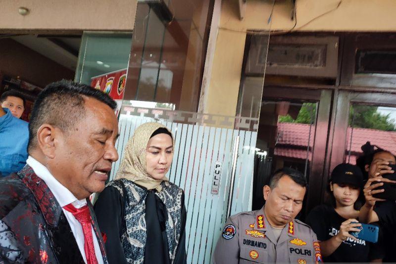 Venna Melinda Dicecar 76 Pertanyaan terkait KDRT Ferry Irawan