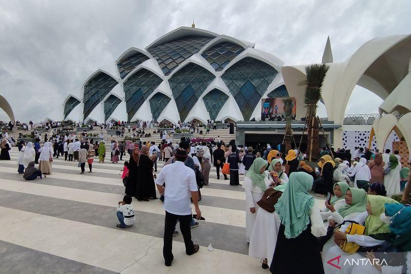 Kerap Bikin Macet, Pemkot Bandung Rekayasa Lalu Lintas Menuju Masjid Al Jabbar