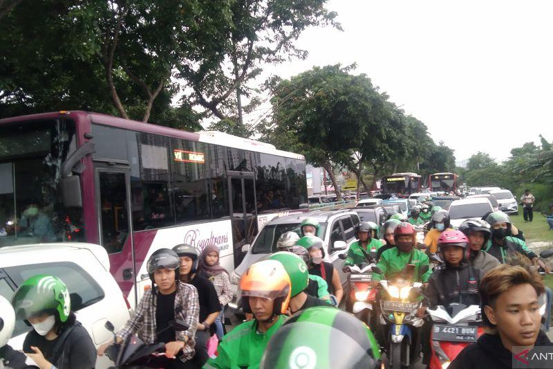 Dikeluhkan Banyak Penonton, Jakpro Segera Evaluasi Konser Dewa 19