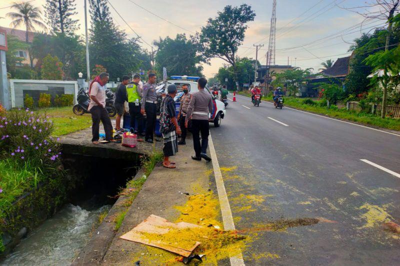 3 Orang Tewas dalam Kecelakaan Beruntun di Lombok Tengah