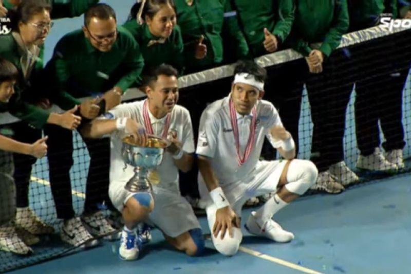Raffi Ahmad Kalahkan Desta Dua Set Langsung di Tiba-tiba Tenis