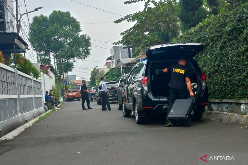 Ketika Hendra Kurniawan Minta Acay Tim KM 50 Lacak CCTV TKP