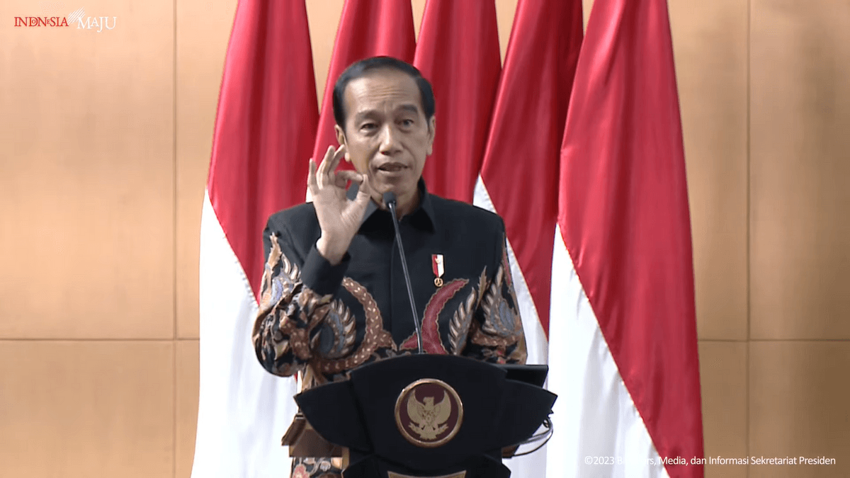 Jokowi Umumkan Indonesia Masuk Endemi COVID-19 dalam Waktu Dekat