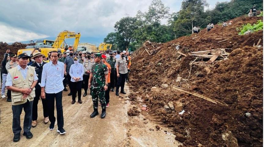 Presiden Jokowi Ungkap Sejumlah Kendala dalam Proses Evakuasi Pascagempa Cianjur